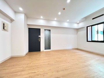 輕軌鼎山家樂福衛浴開窗三房｜高雄市三民區鼎華路