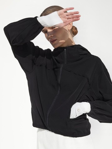 Lightweight Stretch Windbreaker [Black]