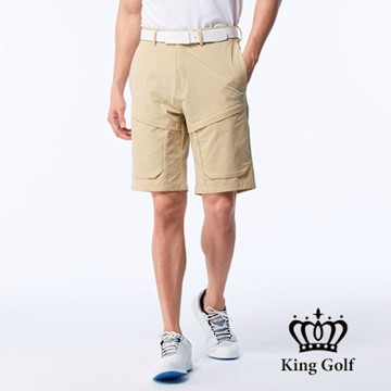 【KING GOLF】網路獨賣款-男款LOGO燙標口袋造型立體剪裁彈性休閒短褲/高爾夫球褲-卡其