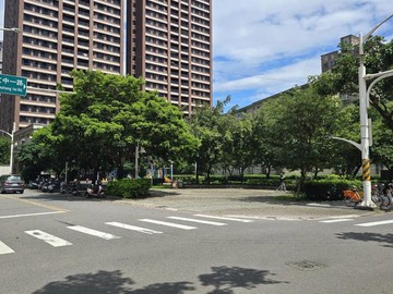 ✩中路特區~公園旁方正建地❤︎大面寬好規劃建地釋出｜桃園市桃園區中路二段