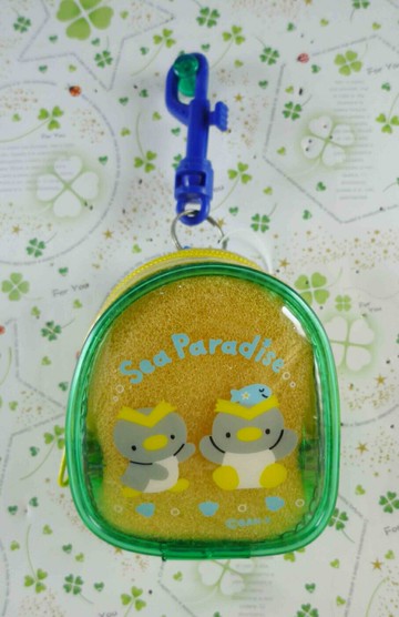 【震撼精品百貨】San-X動物家族 灰企鵝 後背零錢包-綠 震撼日式精品百貨