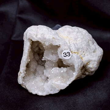 小聚寶盆 |摩洛哥天使蛋 白水晶 水晶洞 辦公桌招財 迷你晶洞 3CU27-33