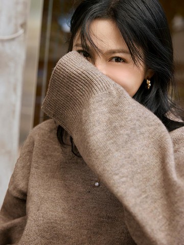 舒適圓領針織寬袖毛衣