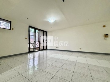 光華國宅中區採光美三房｜基隆市仁愛區成功一路