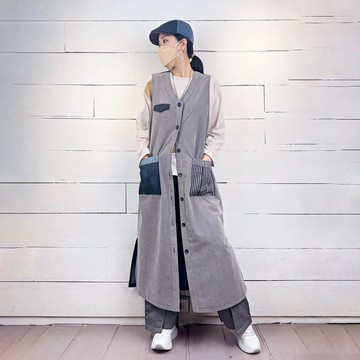 灰牛仔 - V領錢後拼布雙袋長背心 #U3063