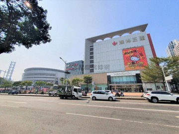 楊小扁~漢神巨蛋 裕誠路上商業用地大面寬雙店霸｜高雄市左營區新庄段十三小段
