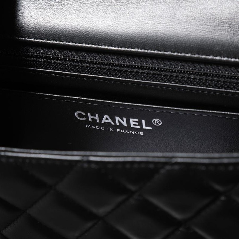 CHANEL シャネル ショルダーバッグ MATELASSE ミニ マトラッセ