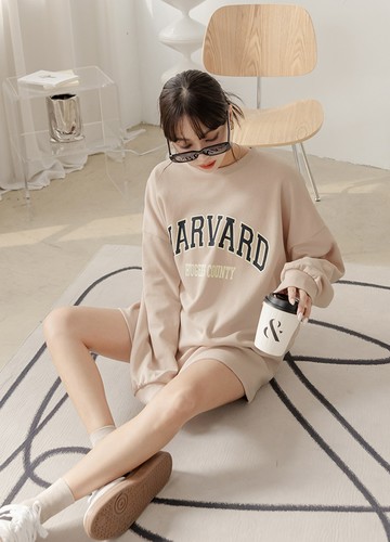 大學字母長上衣