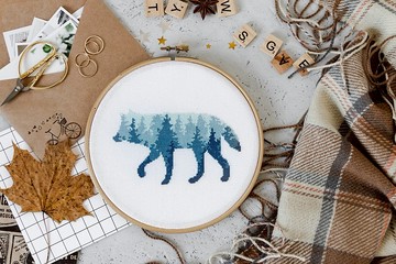 狼剪影十字繡PDF圖案十字繡