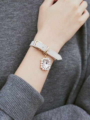 優雅珠寶綴飾皮質手環(08000045800) - Maison de FLEUR