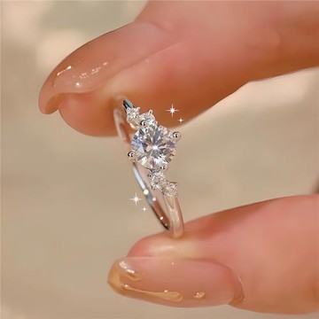 新款莫桑石鉆戒女1克拉純銀鍍白金戒指仿真鉆求婚訂婚送女友禮物