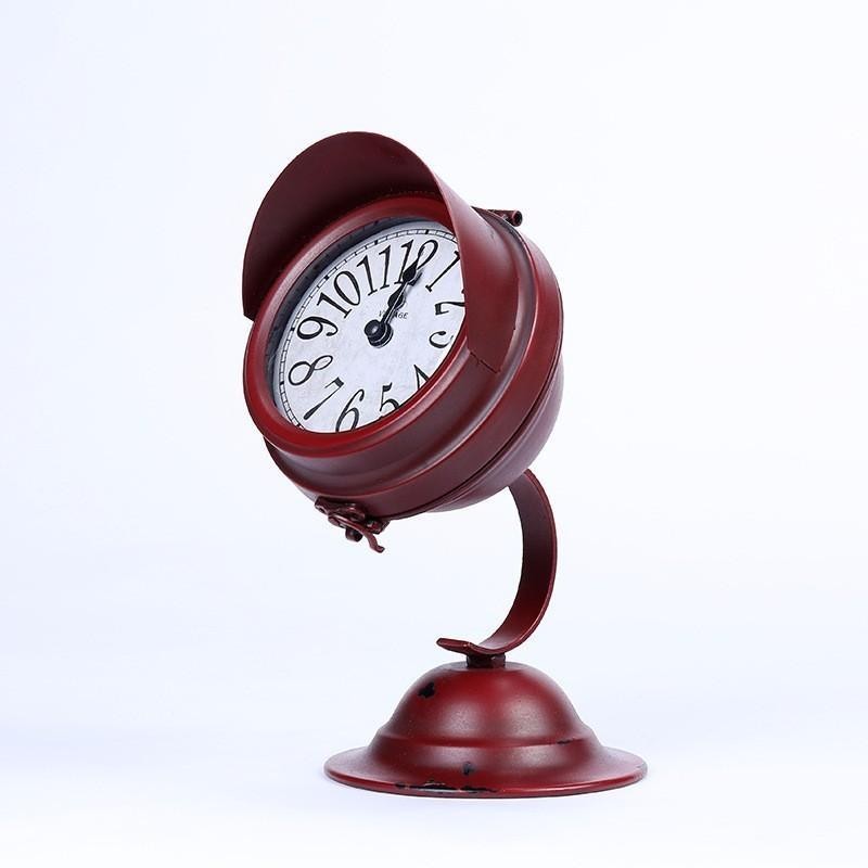 置き時計 レトロ スチール製置時計 ヨーロピアンアンティーク オブジェ