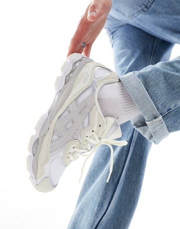 Asics Gel-NYC trainers in white