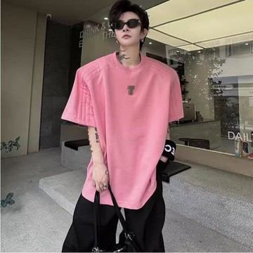夏裝時尚高級感小眾金屬標皺褶設計墊肩短袖T恤男痞帥網紅半袖t恤