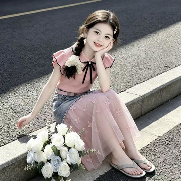8943 位老客回訪💥2026女親子裝短袖T恤A字裙套裝甜美風粉色蝴蝶網紗拼接T恤兩件套LHG6