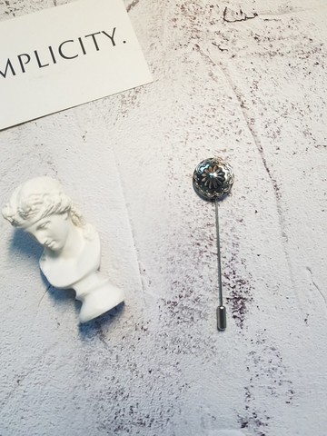 英倫風花扣胸針金屬胸花一字針插針