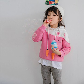 親子系列~紅蘿蔔造型可愛兔子燙印刷毛保暖上衣-OB嚴選