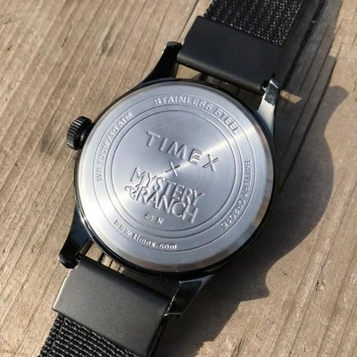 ストラップに注目！ミステリーランチ×TIMEXコラボ時計はギミック
