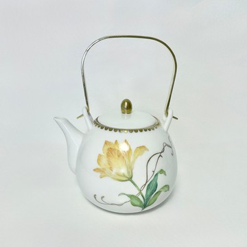 手繪鬱金香瓷壺