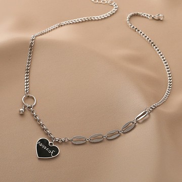 項鏈女ins嘻哈2021年新款潮輕奢小眾設計感高級小愛心吊墜鎖骨鏈