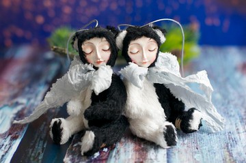 用意大利粘膠纖維製成的小聖誕泰迪娃娃多米諾骨牌