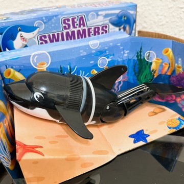 《翔翼玩具》游水海豚 浴缸小玩具 海豚 衝刺 洗澡不無聊 洗澡玩具 玩水 戲水 浴室 12-3478 安全標章合格玩具