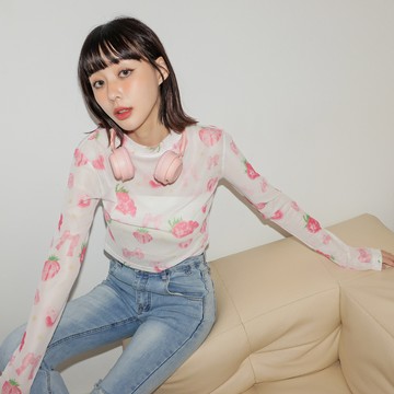 輕甜短版印花上衣-草莓白【KT223250】-6色