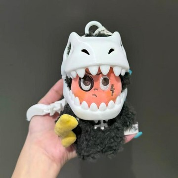 ✨動感 優選✨新款創意星星人可愛3D服裝恐龍頭套掛件小衆高顏值白色骨骼恐龍裝飾頭套