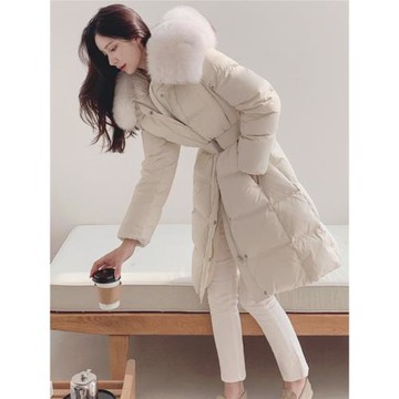 2025冬季新款大狐貍毛領收腰設計感加厚中長款白鴨絨羽絨服女外套