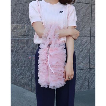 日系 可愛千層網紗手提包薄紗拉鏈水桶包 二色入