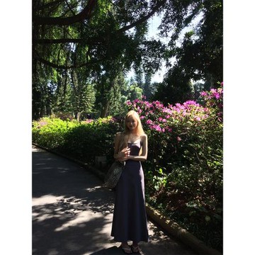 氣質高級感韓劇女主穿搭吊帶連衣裙女夏季新款純欲甜辣包臀長裙子