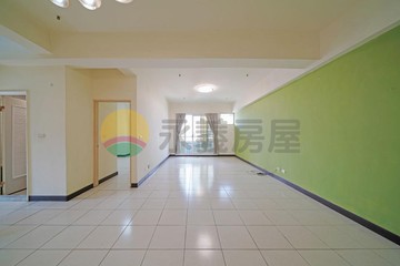 獨家專任【免追垃圾車】建工高樓邊間採光大3房平車｜高雄市三民區建工路