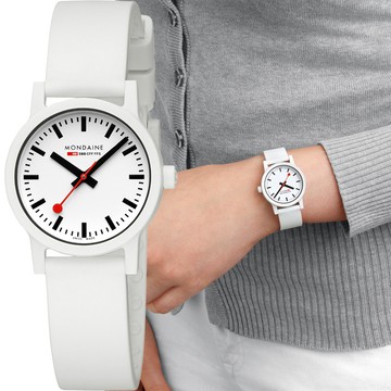 Mondaine 瑞士國鐵 essence 環境永續簡約女錶 1XM-32110RA