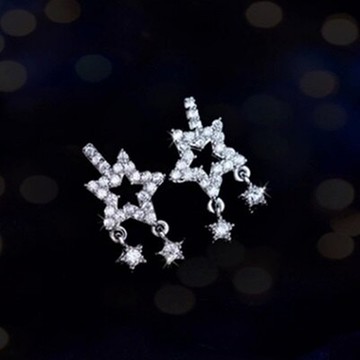 [米蘭精品] 鑲鑽耳環耳飾-韓版鏤空經典五角星情人節生日禮物女飾品73du29