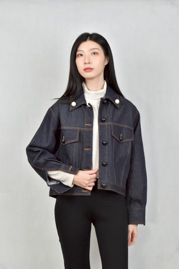 (M) fendi藍色牛仔外套