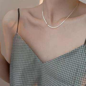 【優選百貨】925純銀蛇骨鏈女夏短款項鏈簡約鎖骨鏈氣質輕奢小眾設計ins戒指 銀飾 首飾 項鏈