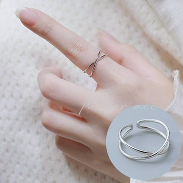 純銀戒指 戒指 開口戒指 可調式戒指 線戒 細戒指 幾何交叉戒指 女生戒指 食指戒指 簡約戒指 925純銀戒指 Muer