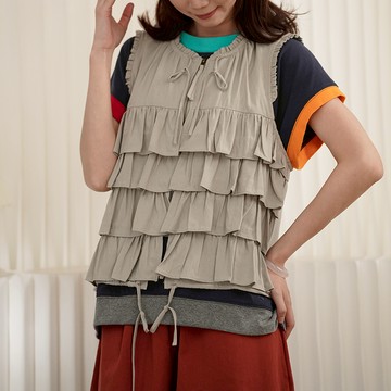 層次褶皺背心 輕鬆搭出個性風474412