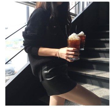 春季爆款高腰包臀顯瘦PU皮裙女半身裙包臀裙短裙防走光一步裙褲裙