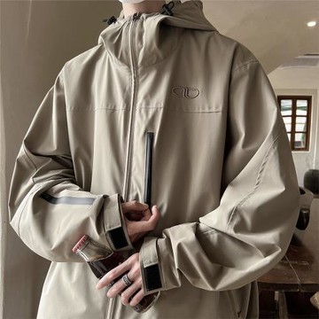 戶外防水沖鋒衣男高級感美式機能外套春秋青少年休閑寬松運動夾克
