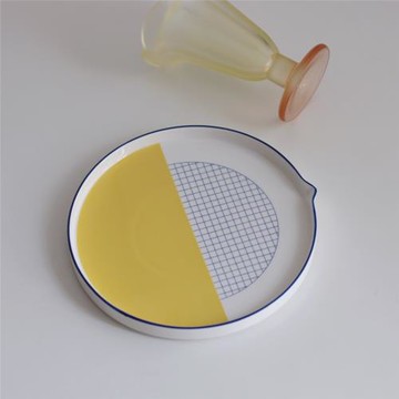 【夢田良品】創意ins風經典黃藍拼色格子陶瓷盤/輕食餐盤擺拍神器