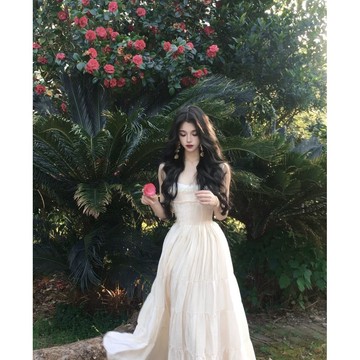 【桃喜Rich女裝】韓版海邊度假大擺裙 飄逸吊帶連衣裙 杏色及踝長裙 公主蓬蓬裙 無袖背心派對洋裝 寬鬆收腰顯瘦A字裙