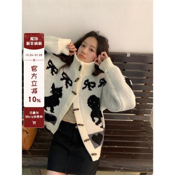 馨幫幫  自制慵懶風貓咪蝴蝶結針織開衫外套女2026新款牛角扣毛衣