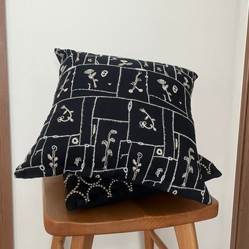 JAPAN designer's fabric 繊細な植物刺繍 クッションカバー mina perhonen garden patchwork 刺繡抱枕套