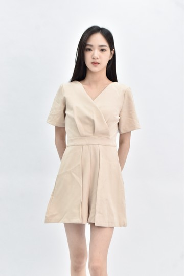 (S) air space lady 短袖杏色連身裝