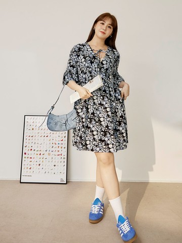 雲朵自訂款-花朵印花喇叭袖短洋裝