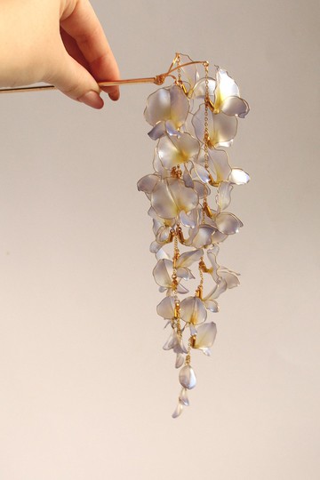 大的 在鍊子的髮夾丁香紫藤 紫藤花