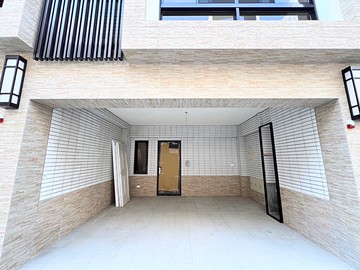 ★倢俋恆绽｜近中科光田醫院全新未住別墅★｜台中市沙鹿區自立路