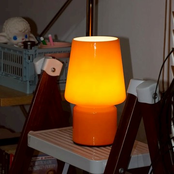 韓國 BANACO 十段亮度造型桌燈 橘