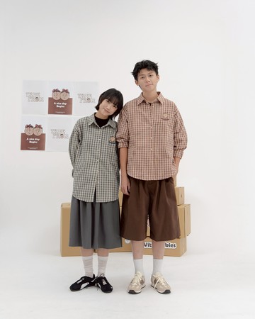 中分哥 立體刺繡配色格紋襯衫 兩色售